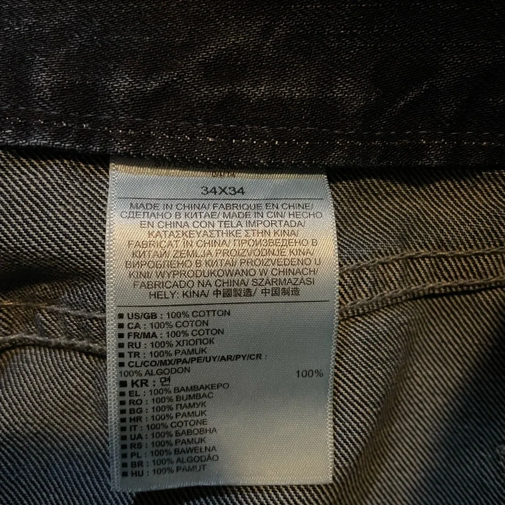 Banana Republic excellent has